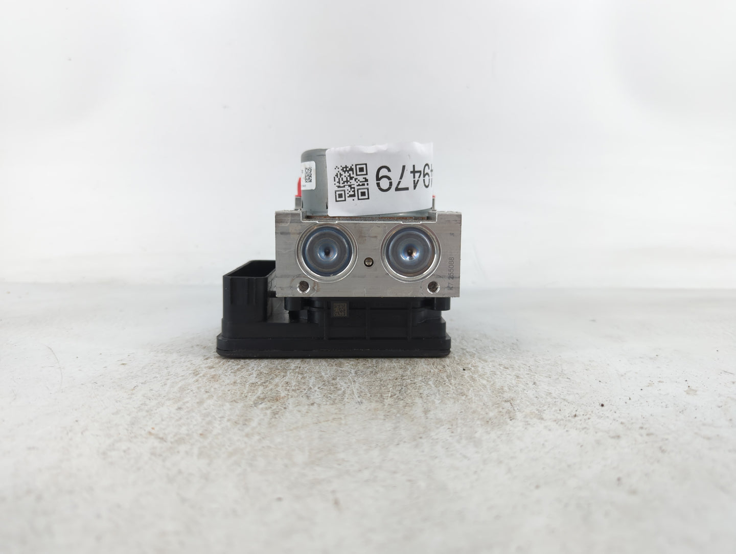2018 Ford Mustang ABS Pump Control Module Replacement P/N:JR3C-2B373-AB Fits OEM Used Auto Parts - Oemusedautoparts1.com