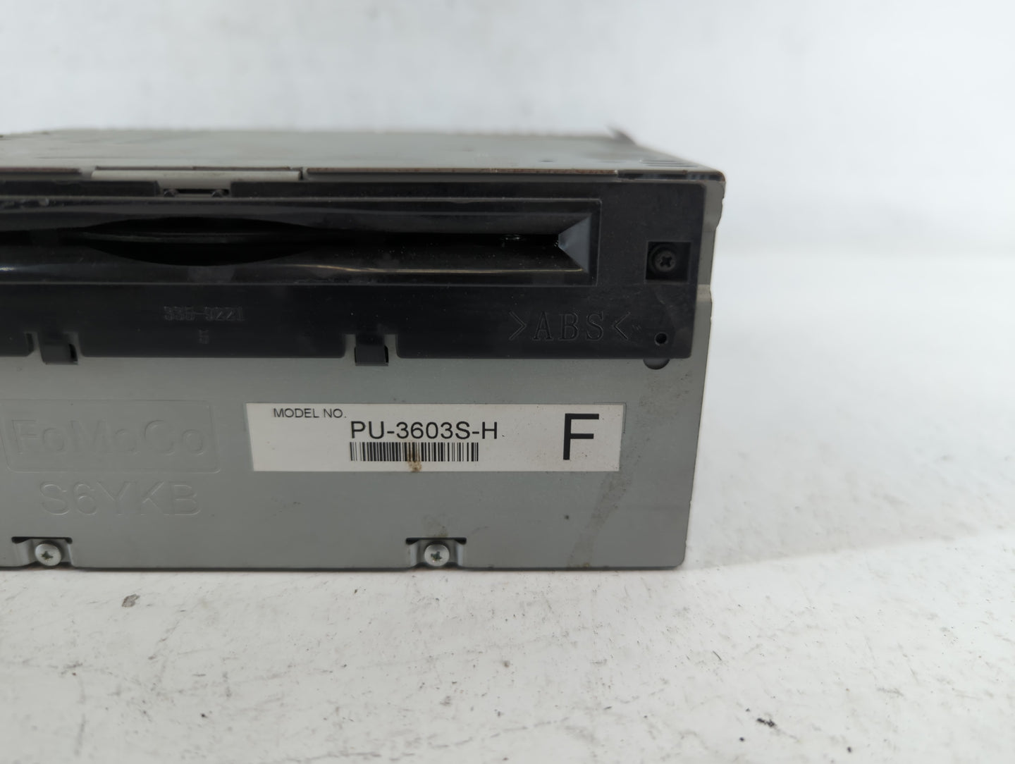 2018 Ford Mustang Radio AM FM Cd Player Receiver Replacement P/N:JR3T-19C107-DA Fits OEM Used Auto Parts - Oemusedautoparts1