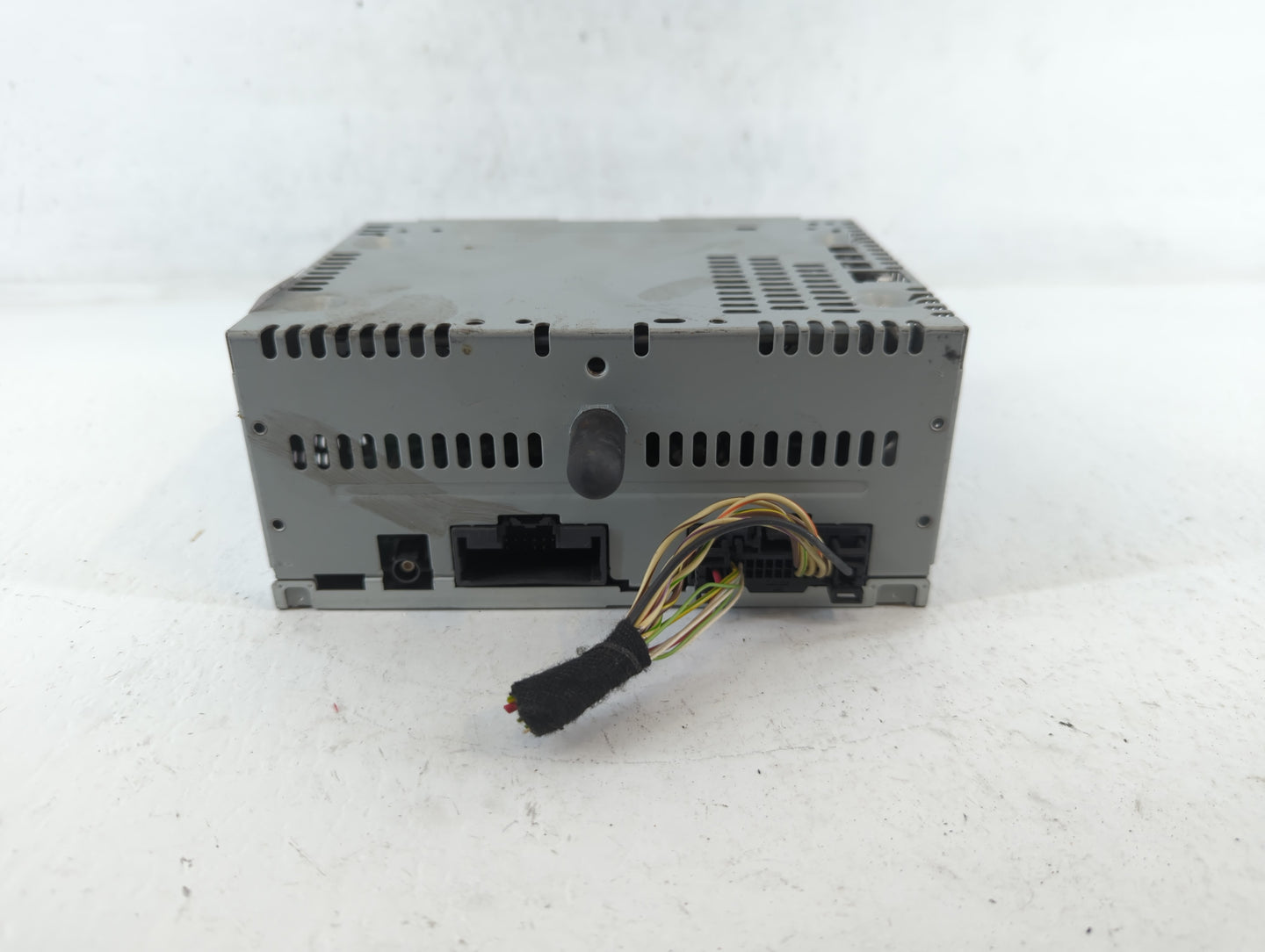 2018 Ford Mustang Radio AM FM Cd Player Receiver Replacement P/N:JR3T-19C107-DA Fits OEM Used Auto Parts - Oemusedautoparts1