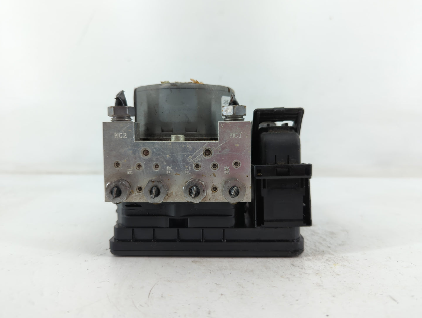 2018 Ford Mustang ABS Pump Control Module Replacement P/N:JR3C-2B373-AB Fits OEM Used Auto Parts - Oemusedautoparts1.com