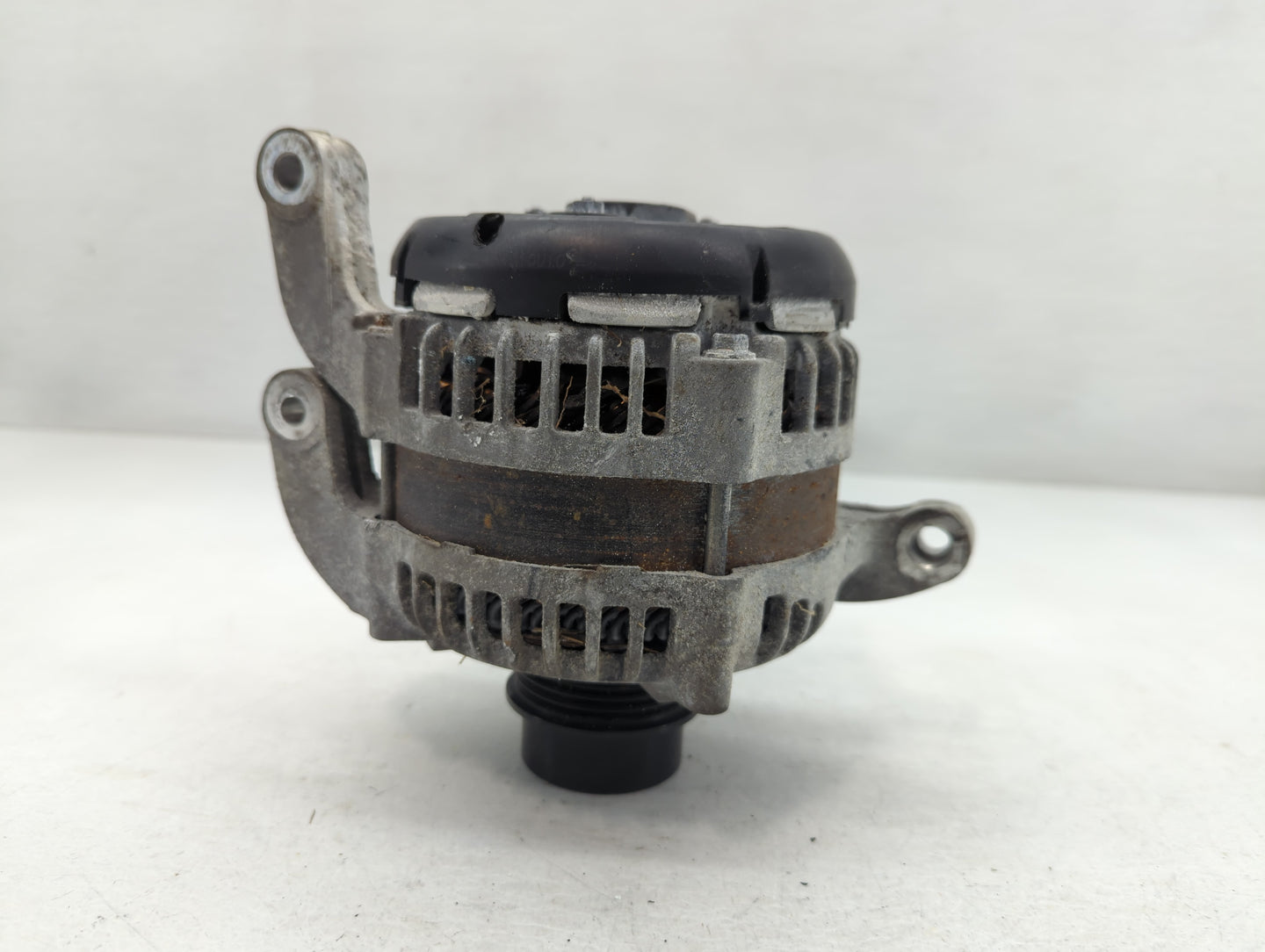 2016-2022 Ford Mustang Alternator Replacement Generator Charging Assembly Engine OEM P/N:104211-0751 Fits OEM Used Auto Part