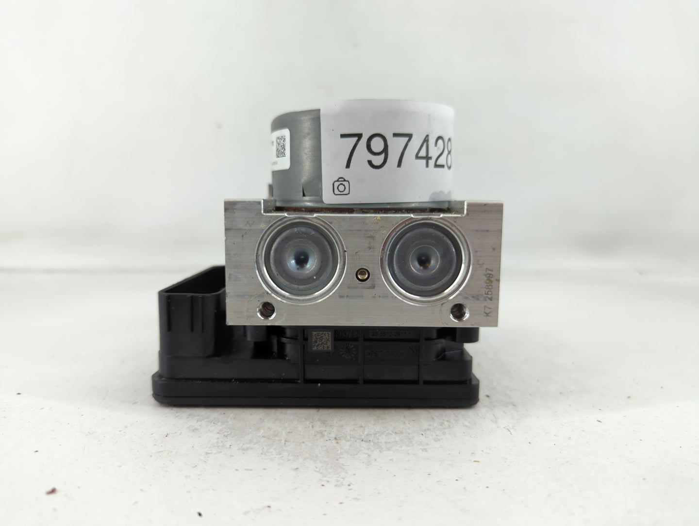2018 Ford Mustang ABS Pump Control Module Replacement P/N:JR3C-2B373-AB Fits OEM Used Auto Parts - Oemusedautoparts1.com