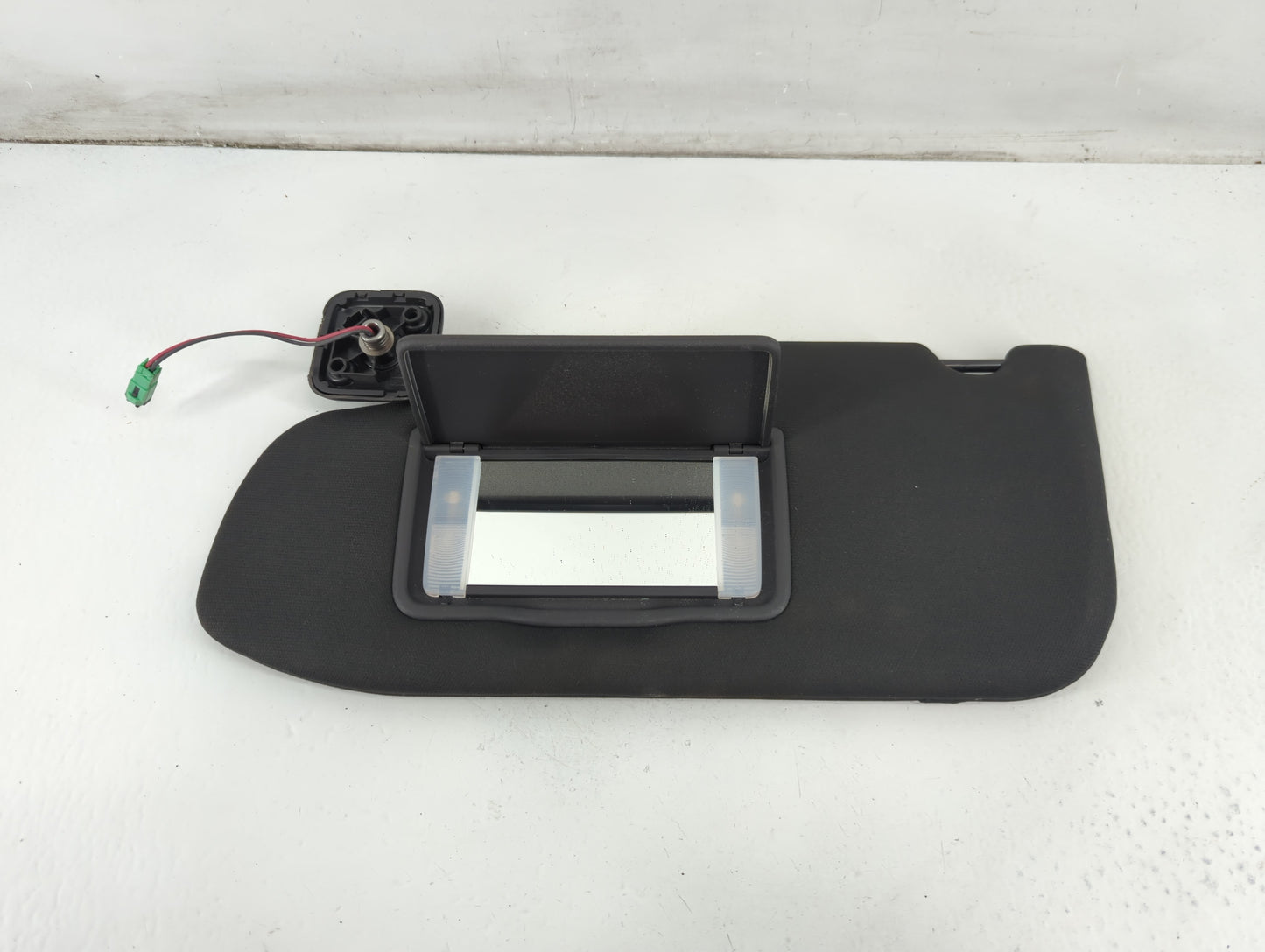 2013-2019 Ford Taurus Sun Visor Shade Replacement Driver Left Mirror Fits Fits 2013 2014 2015 2016 2017 2018 2019 OEM Used A