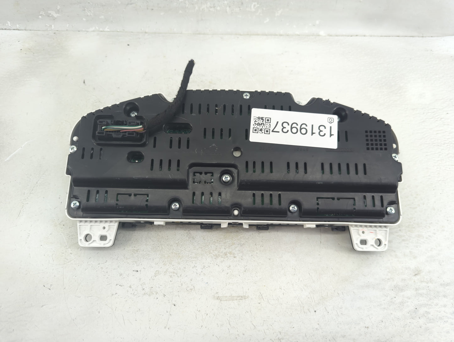 2017-2019 Ford Taurus Instrument Cluster Speedometer Gauges P/N:HG1T-10849-AA Fits Fits 2017 2018 2019 OEM Used Auto Parts -