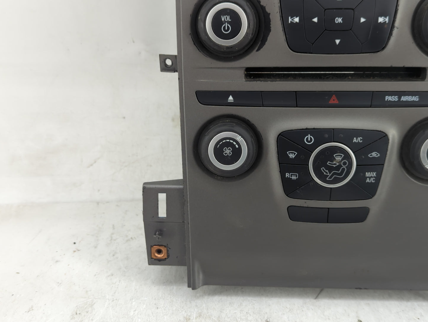 2014-2019 Ford Taurus Radio Control Panel - Oemusedautoparts1.com