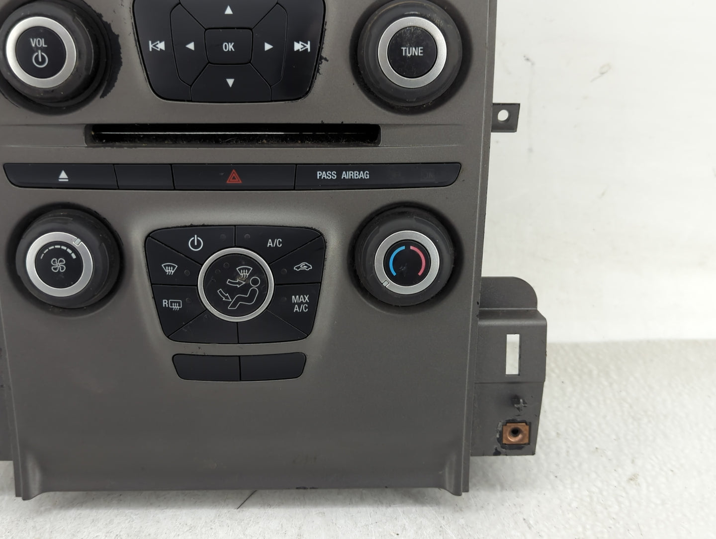 2014-2019 Ford Taurus Radio Control Panel - Oemusedautoparts1.com