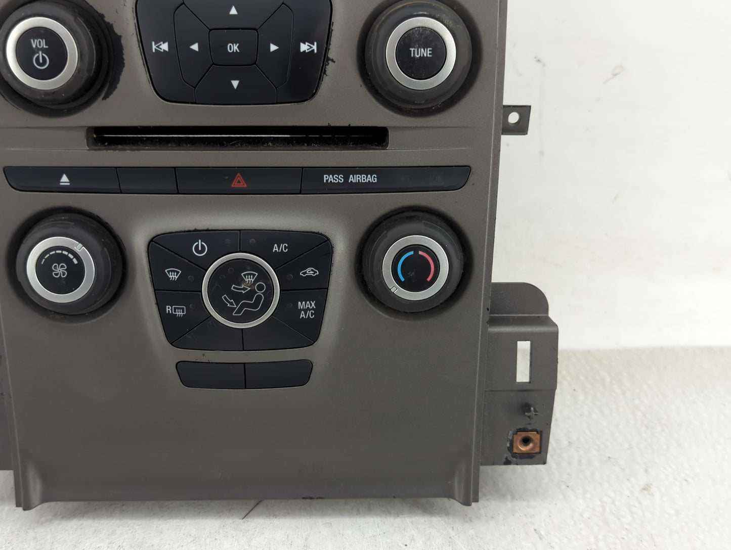 2014-2019 Ford Taurus Radio Control Panel - Oemusedautoparts1.com
