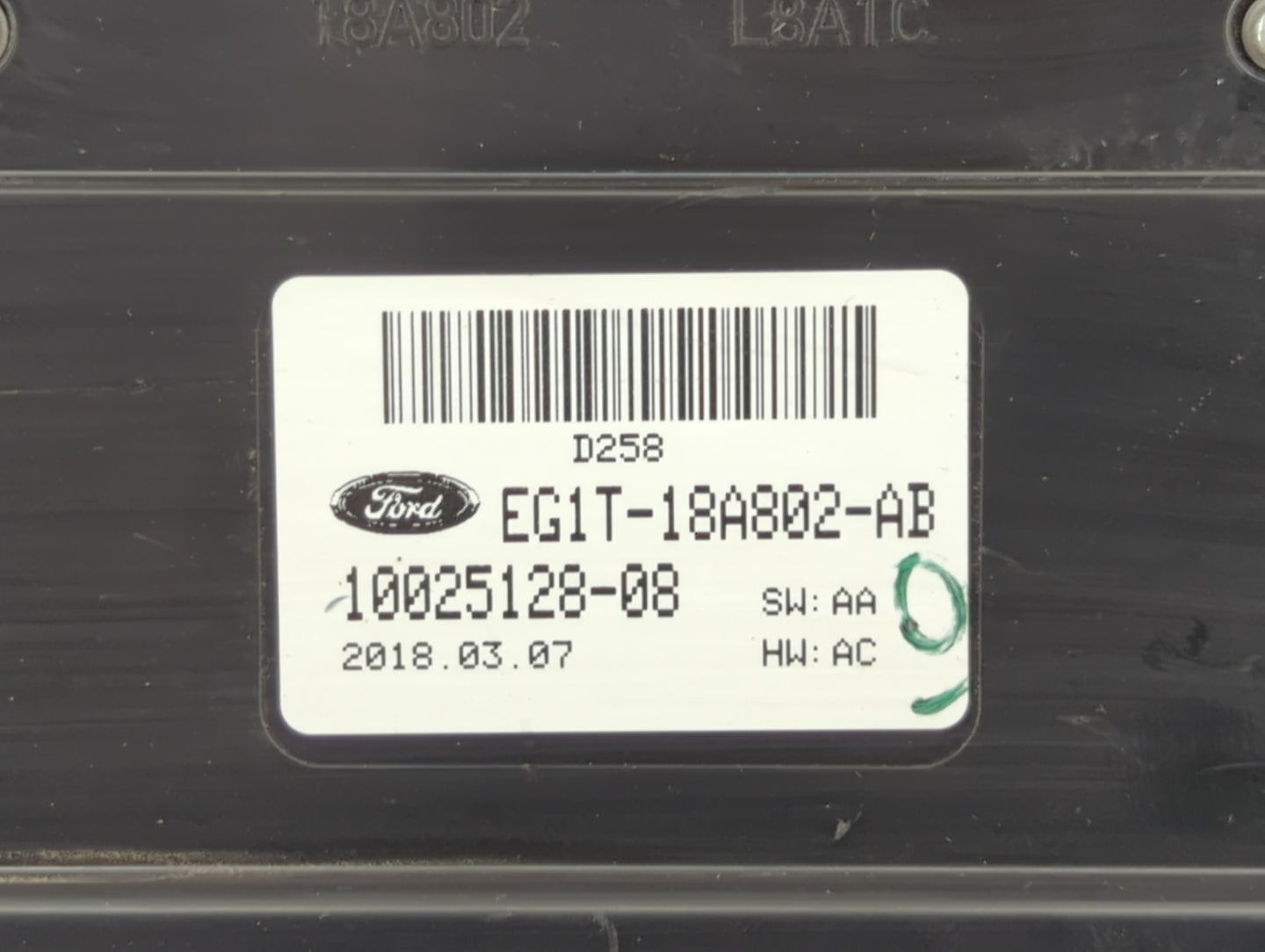 2014-2019 Ford Taurus Radio Control Panel - Oemusedautoparts1.com