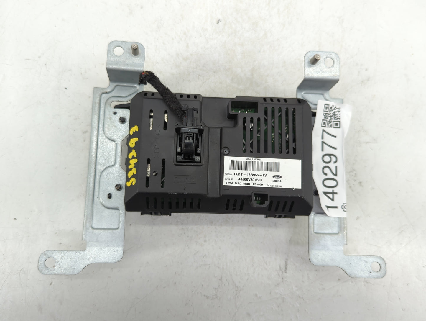 2018 Ford Taurus Information Display Screen - Oemusedautoparts1.com