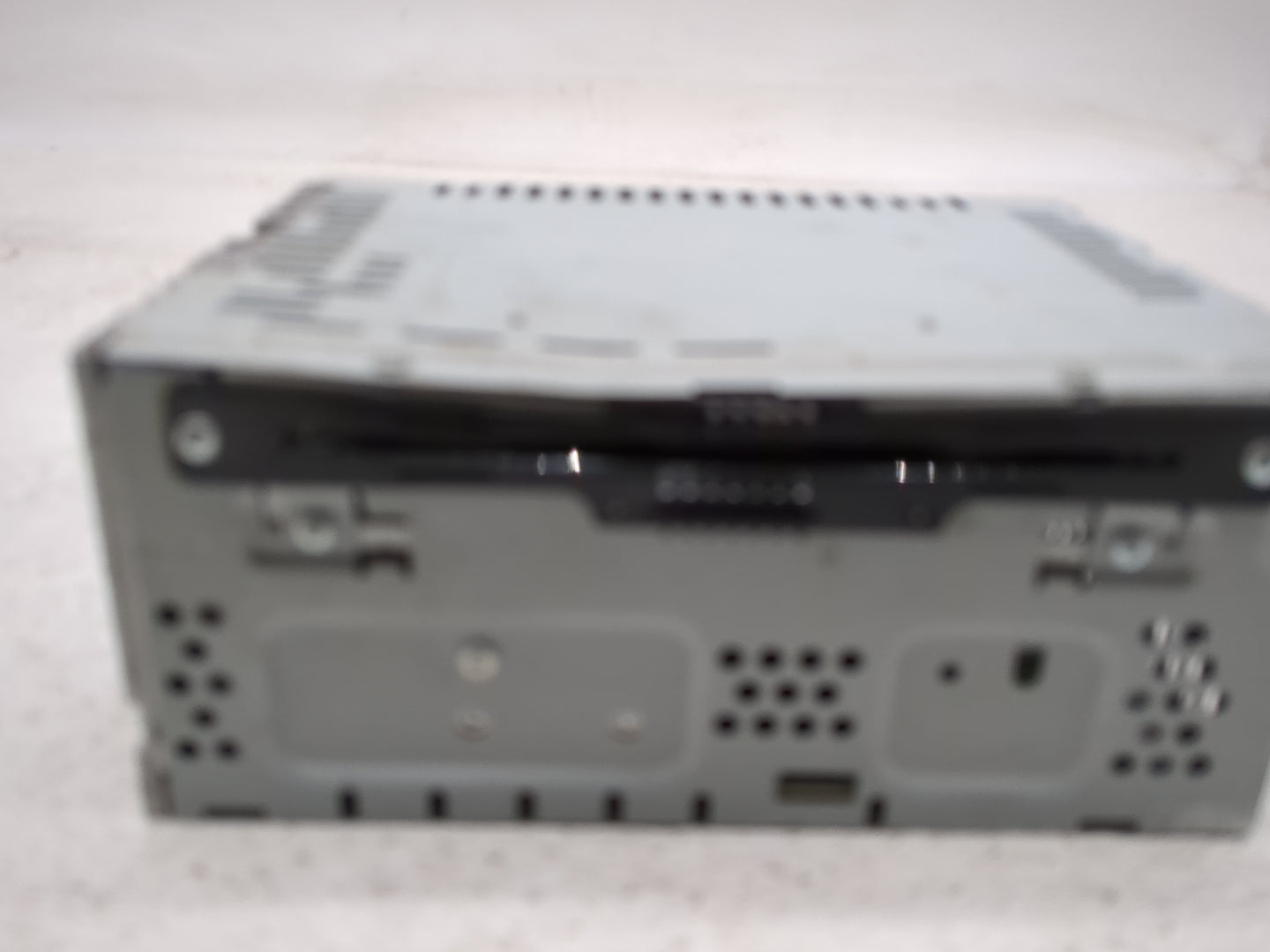 2014-2019 Ford Taurus Radio AM FM Cd Player Receiver Replacement P/N:DG1T-19C107-LE Fits Fits 2014 2015 2016 2017 2018 2019 