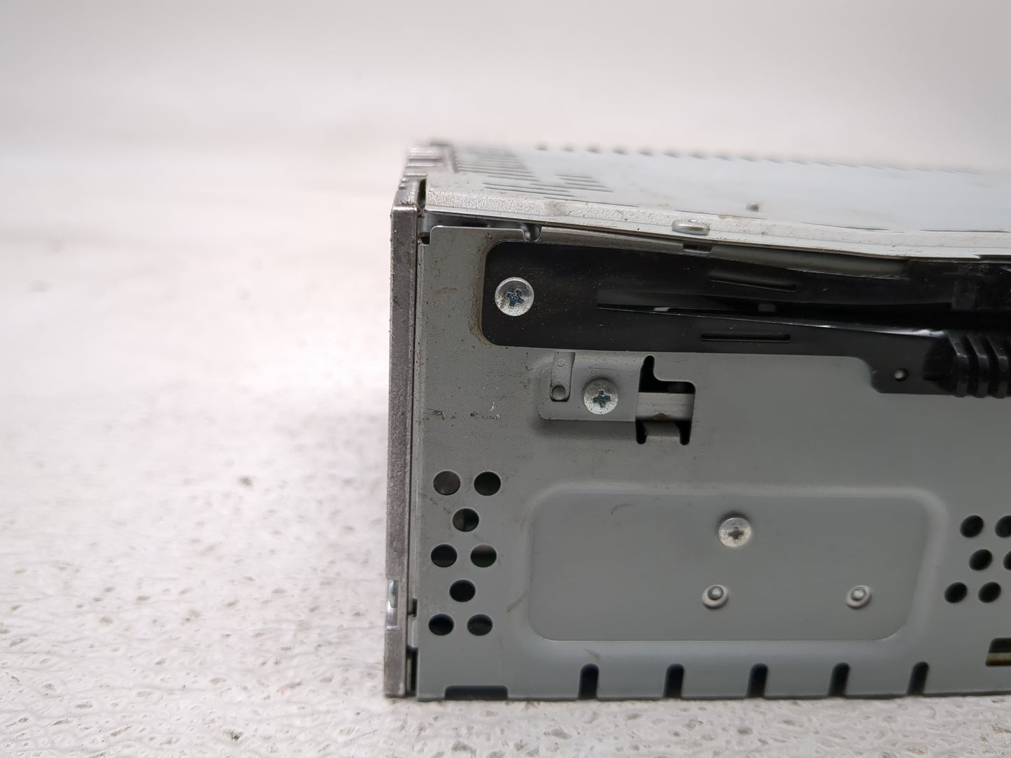 2014-2019 Ford Taurus Radio AM FM Cd Player Receiver Replacement P/N:DG1T-19C107-LE Fits Fits 2014 2015 2016 2017 2018 2019 