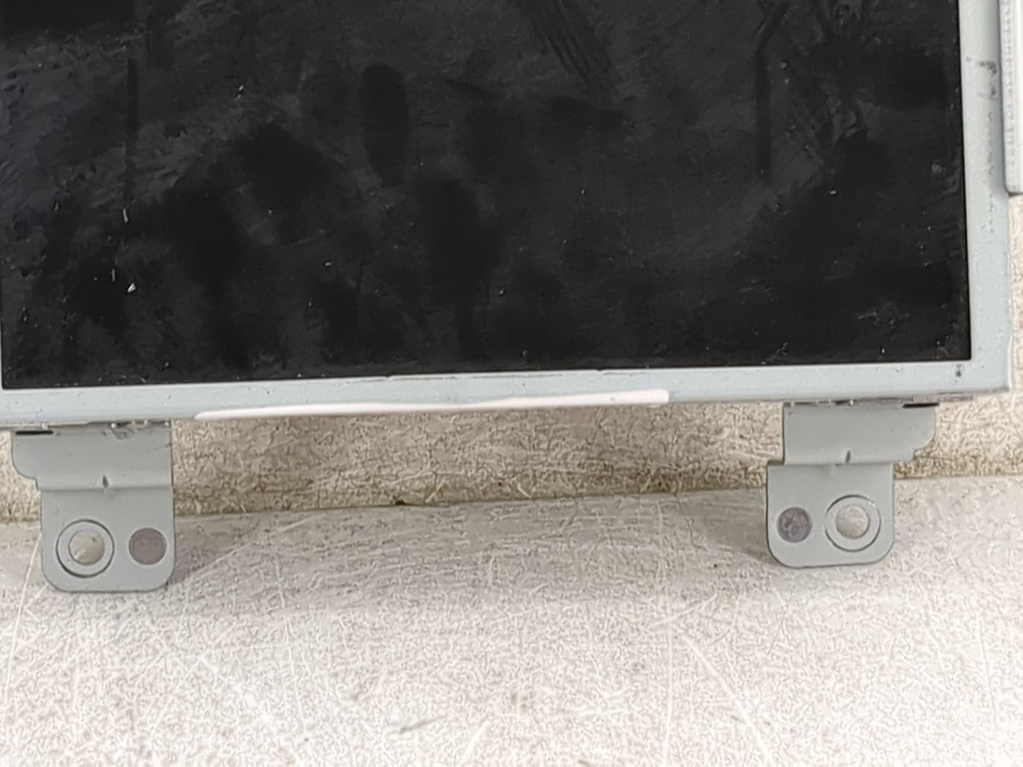 2013-2016 Ford Taurus Radio Display Info Screen Oem 1469566 - Oemusedautoparts1.com