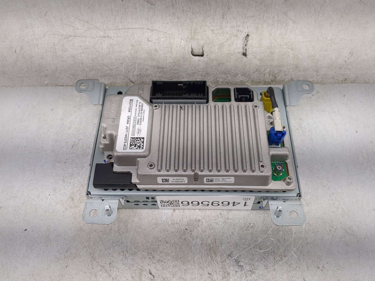 2013-2016 Ford Taurus Radio Display Info Screen Oem 1469566 - Oemusedautoparts1.com