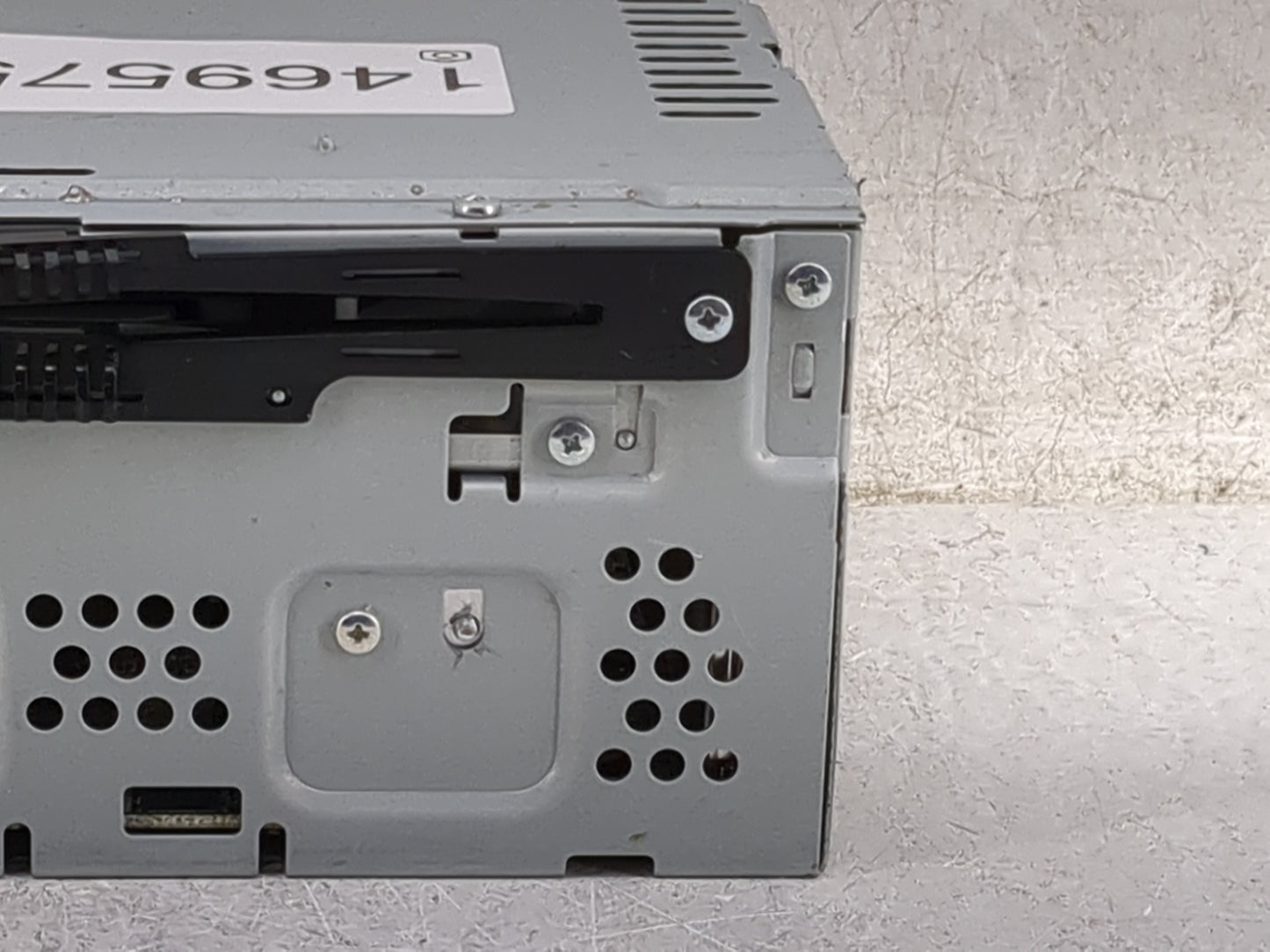 2017-2019 Ford Taurus Radio AM FM Cd Player Receiver Replacement P/N:DG1T-19C107-ME Fits Fits 2017 2018 2019 OEM Used Auto P