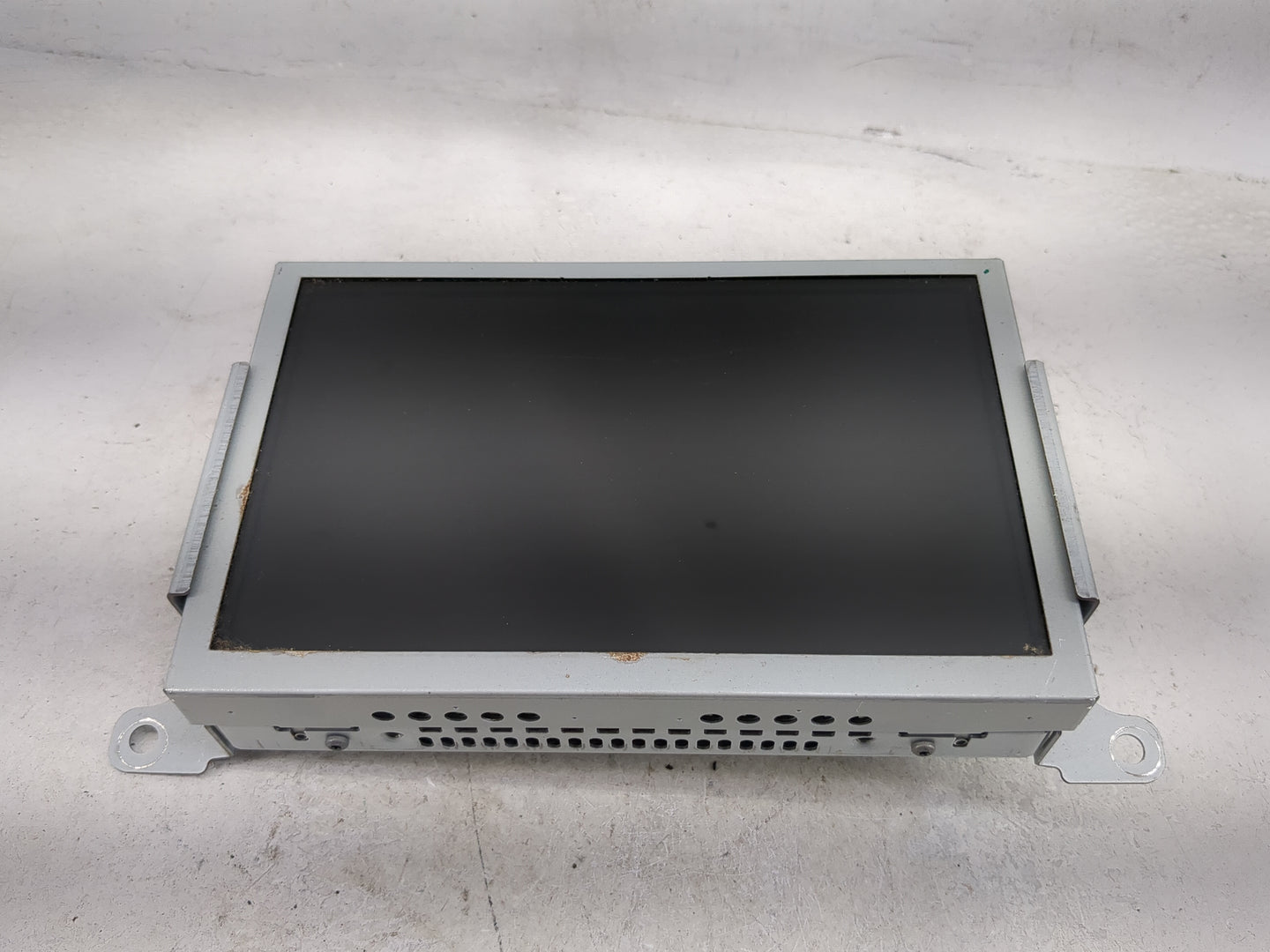 2018 Ford Taurus Information Display Screen 1483565 - Oemusedautoparts1.com
