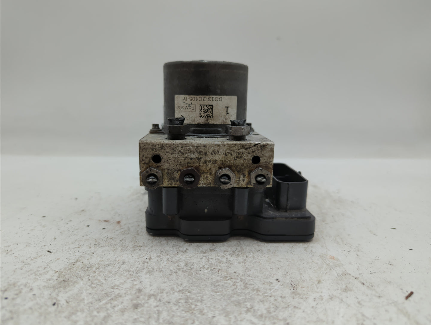 2014-2018 Ford Taurus ABS Pump Control Module Replacement P/N:DG13-2C405-BA Fits Fits 2014 2015 2016 2017 2018 OEM Used Auto