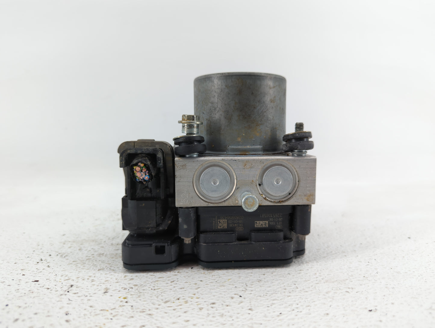 2014-2018 Ford Taurus ABS Pump Control Module Replacement P/N:FG13-2C405-A DG13-2C405-BA Fits Fits 2014 2015 2016 2017 2018 