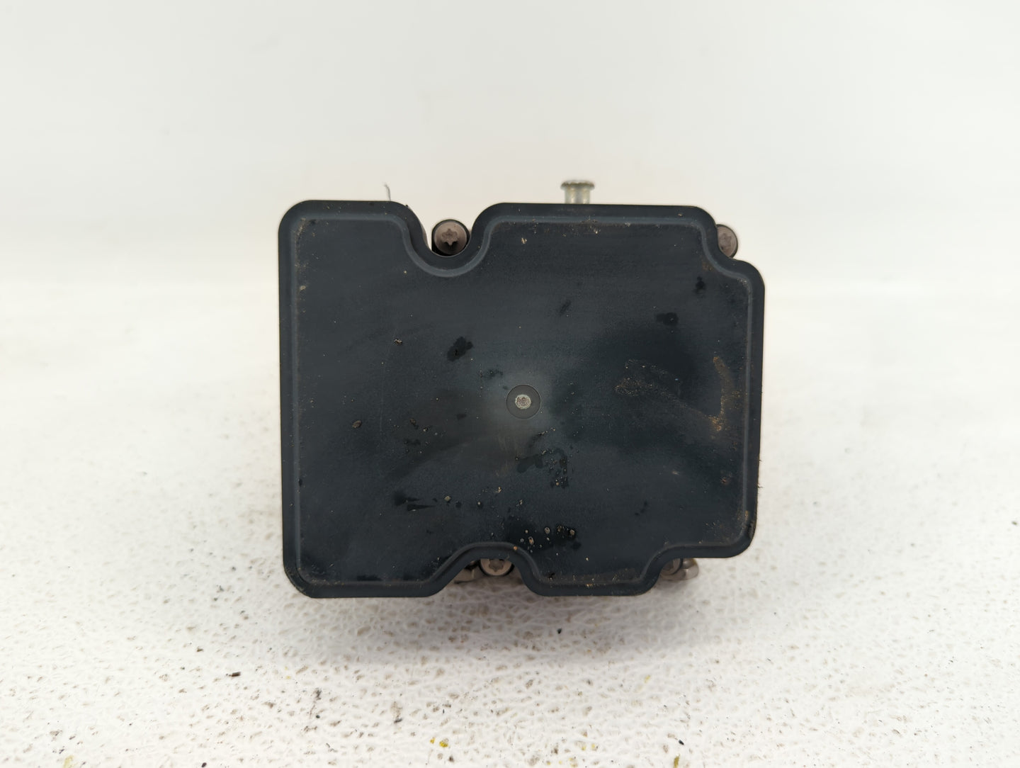 2014-2018 Ford Taurus ABS Pump Control Module Replacement P/N:FG13-2C405-A DG13-2C405-BA Fits Fits 2014 2015 2016 2017 2018 