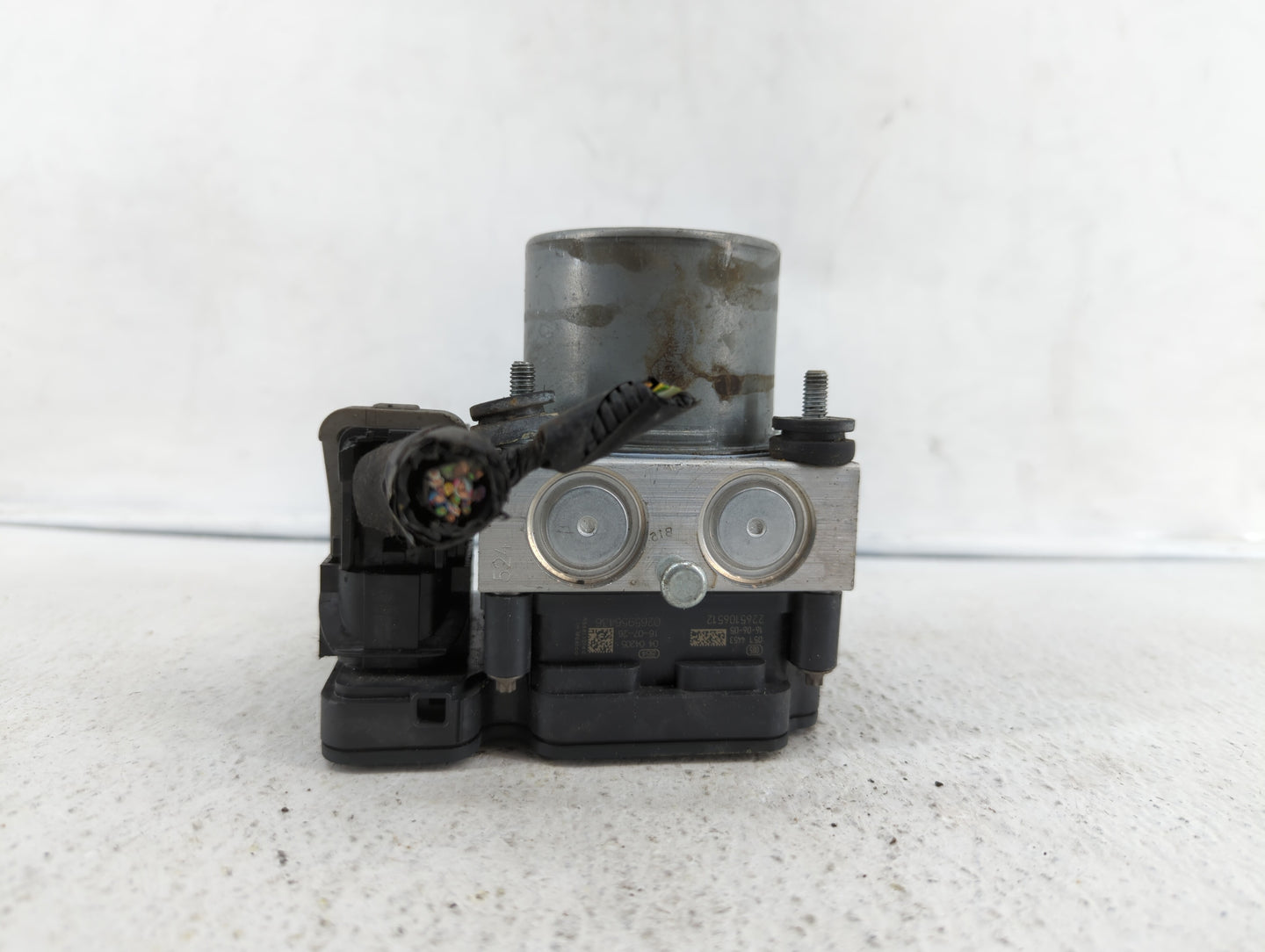 2014-2018 Ford Taurus ABS Pump Control Module Replacement P/N:FG13-2C405-A DG13-2C405-BA Fits Fits 2014 2015 2016 2017 2018 