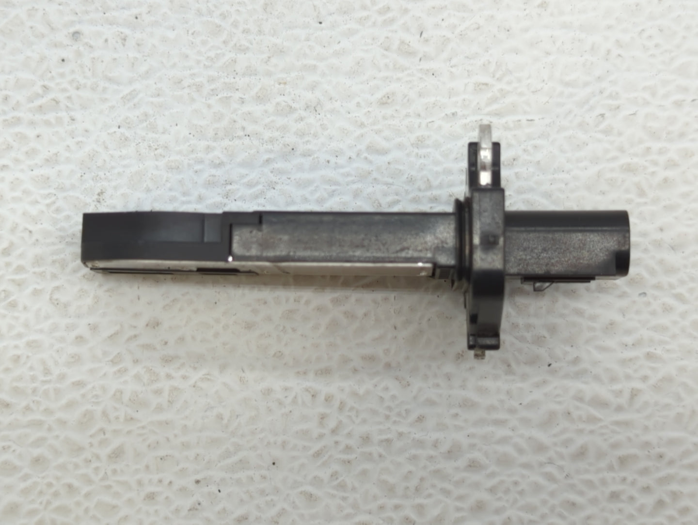 2018 Ford Taurus Mass Air Flow Meter Maf - Oemusedautoparts1.com