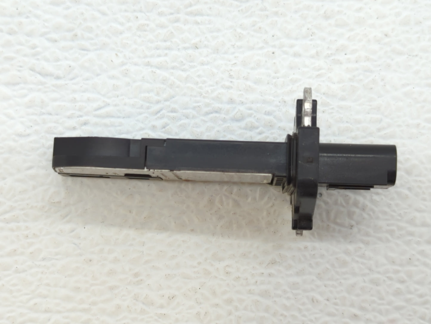 2018 Ford Taurus Mass Air Flow Meter Maf - Oemusedautoparts1.com