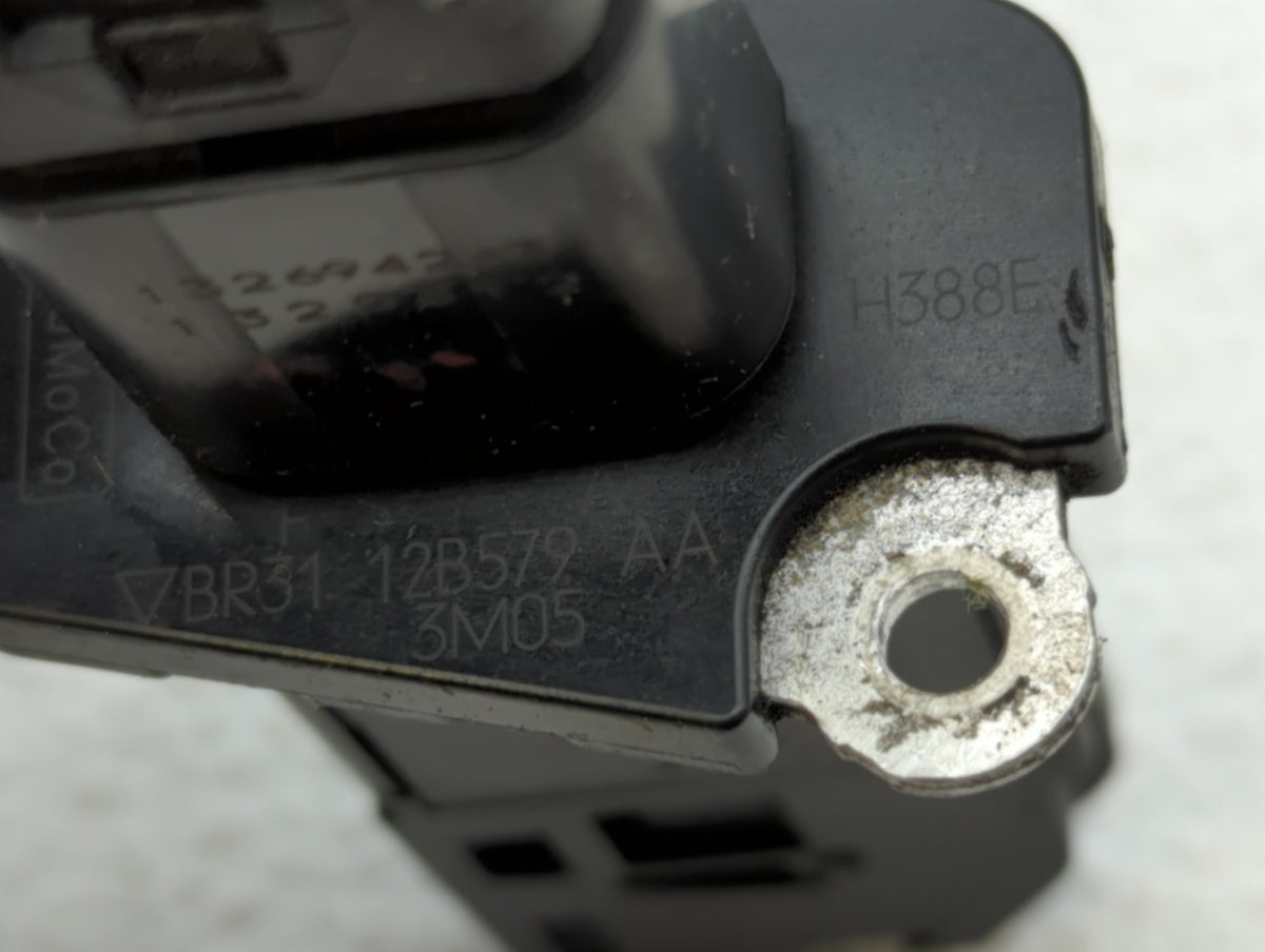 2018 Ford Taurus Mass Air Flow Meter Maf Sensor 406743 - Oemusedautoparts1.com