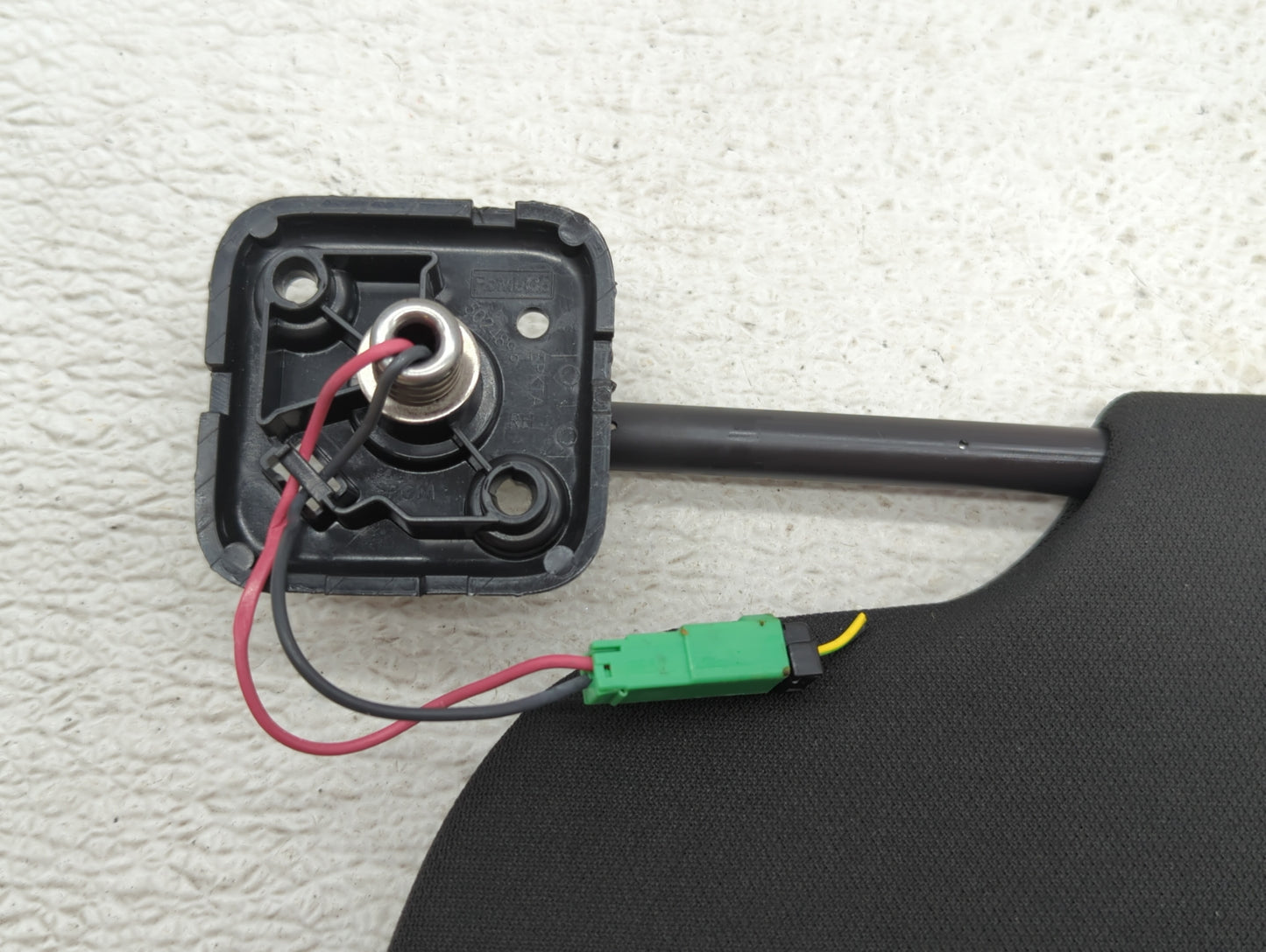 2013-2019 Ford Taurus Sun Visor Shade Replacement Passenger Right Mirror Fits OEM Used Auto Parts - Oemusedautoparts1.com