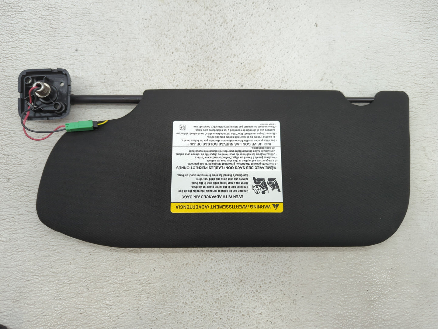 2013-2019 Ford Taurus Sun Visor Shade Replacement Passenger Right Mirror Fits OEM Used Auto Parts - Oemusedautoparts1.com