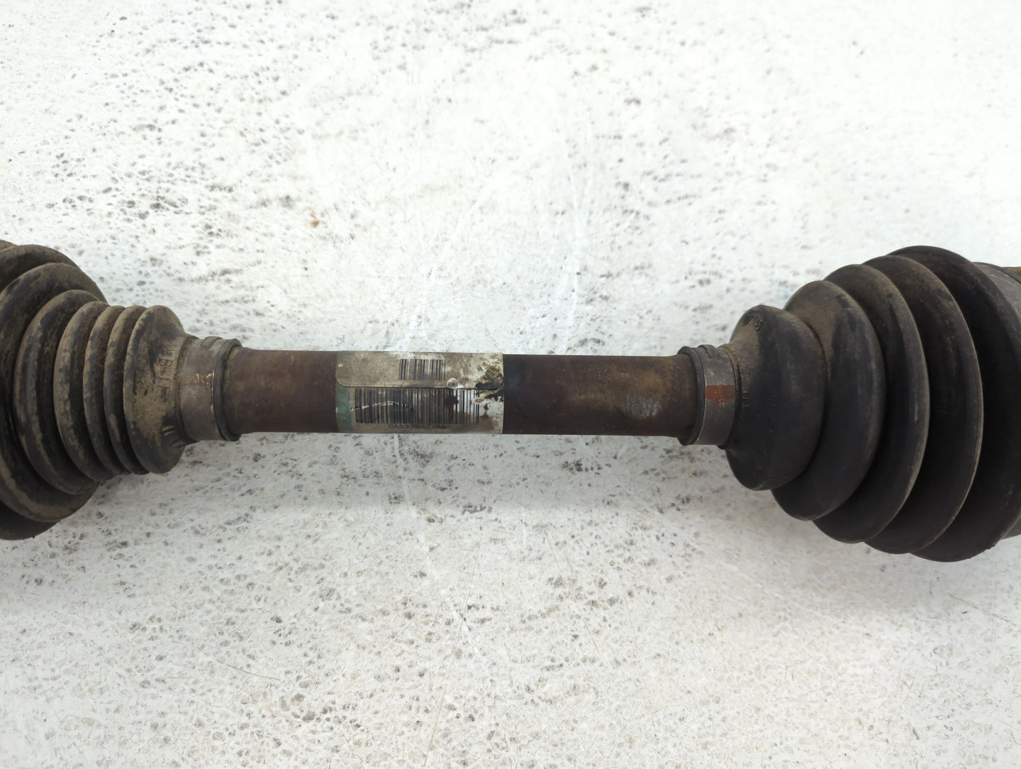 2018 Ford Taurus Axle Shaft Front Driver Cv C/v - Oemusedautoparts1.com