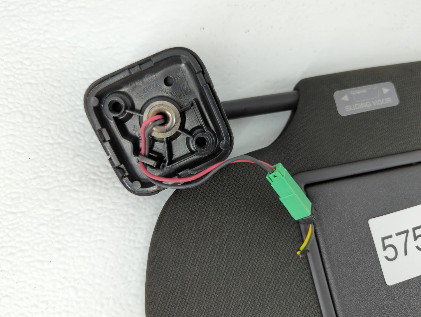 2013-2019 Ford Taurus Sun Visor Shade Replacement Passenger Right Mirror Fits OEM Used Auto Parts - Oemusedautoparts1.com