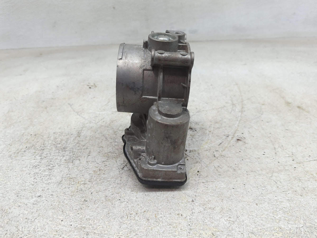 2013-2019 Ford Taurus Throttle Body P/N:AT4E-9F991-EL Fits Fits 2011 2012 2013 2014 2015 2016 2017 2018 2019 OEM Used Auto P