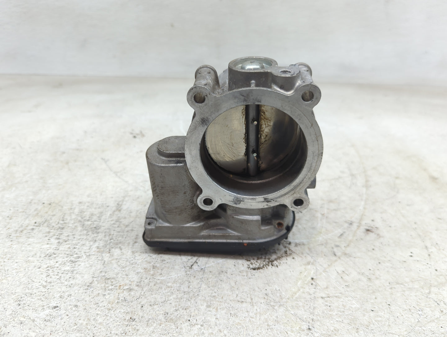 2013-2019 Ford Taurus Throttle Body Fits Fits 2011 2012 2013 2014 2015 2016 2017 2018 2019 OEM Used Auto Parts - Oemusedauto