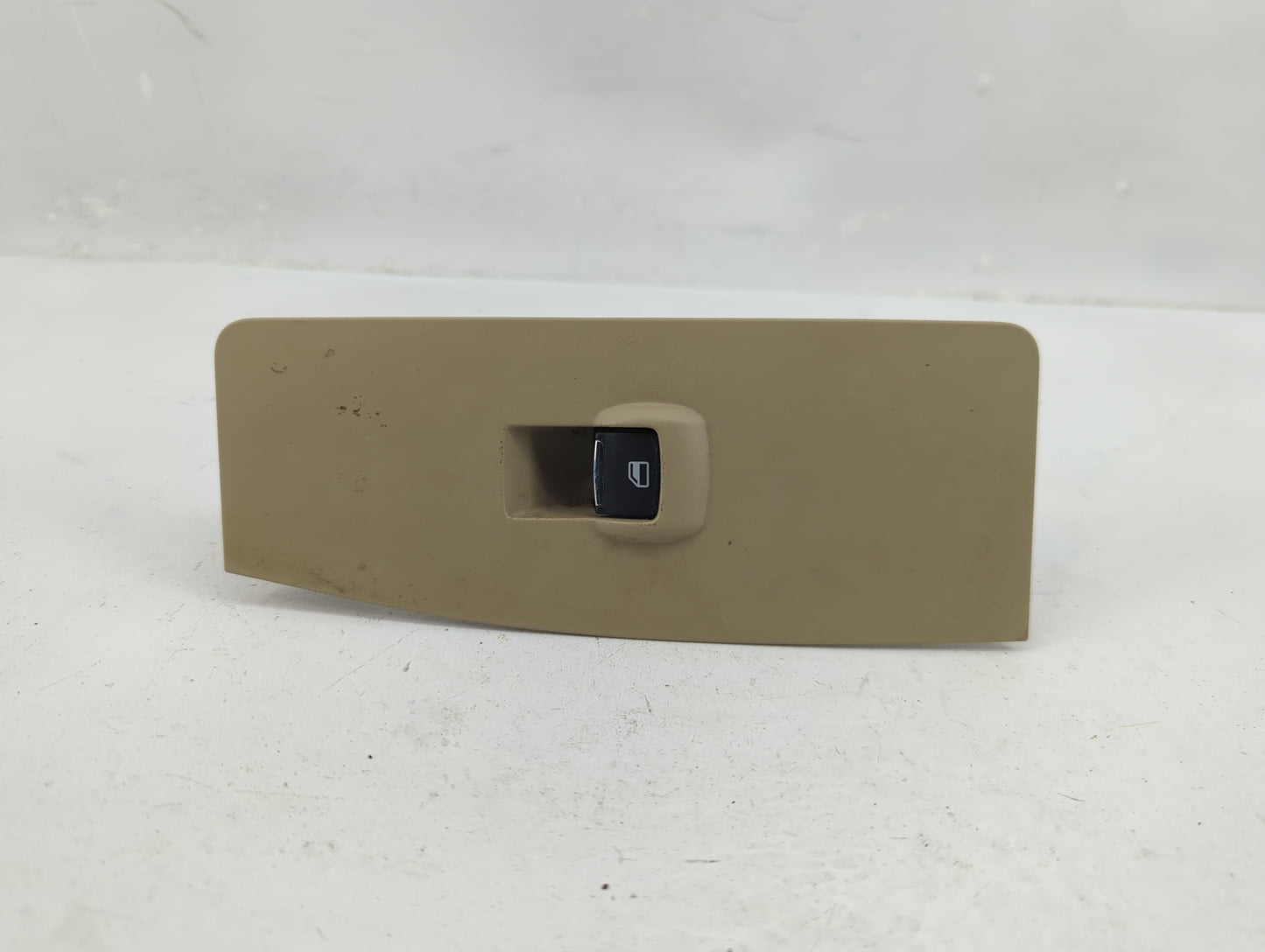 2018 Ford Taurus Master Power Window Switch Replacement Driver Side Left P/N:DG13-14B132-A Fits OEM Used Auto Parts - Oemuse