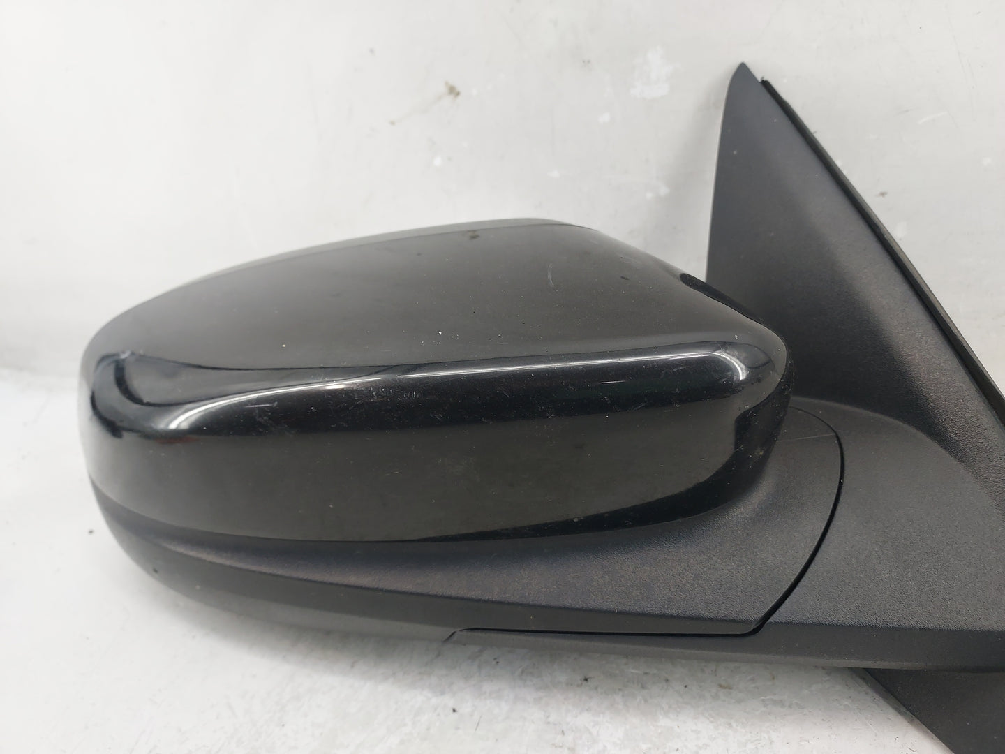2013-2019 Ford Taurus Passenger Right Side View Manual Door Mirror Black - Oemusedautoparts1.com