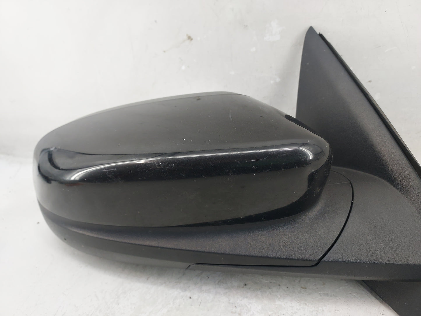 2013-2019 Ford Taurus Passenger Right Side View Manual Door Mirror Black - Oemusedautoparts1.com
