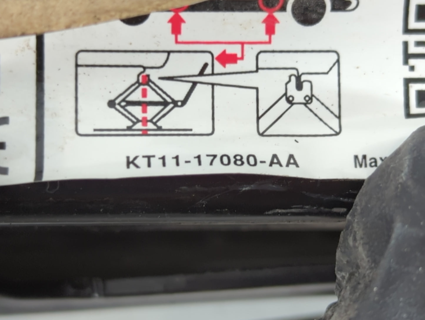 2018 Ford Transit Spare Scissor Car Jack 1123449 - Oemusedautoparts1.com