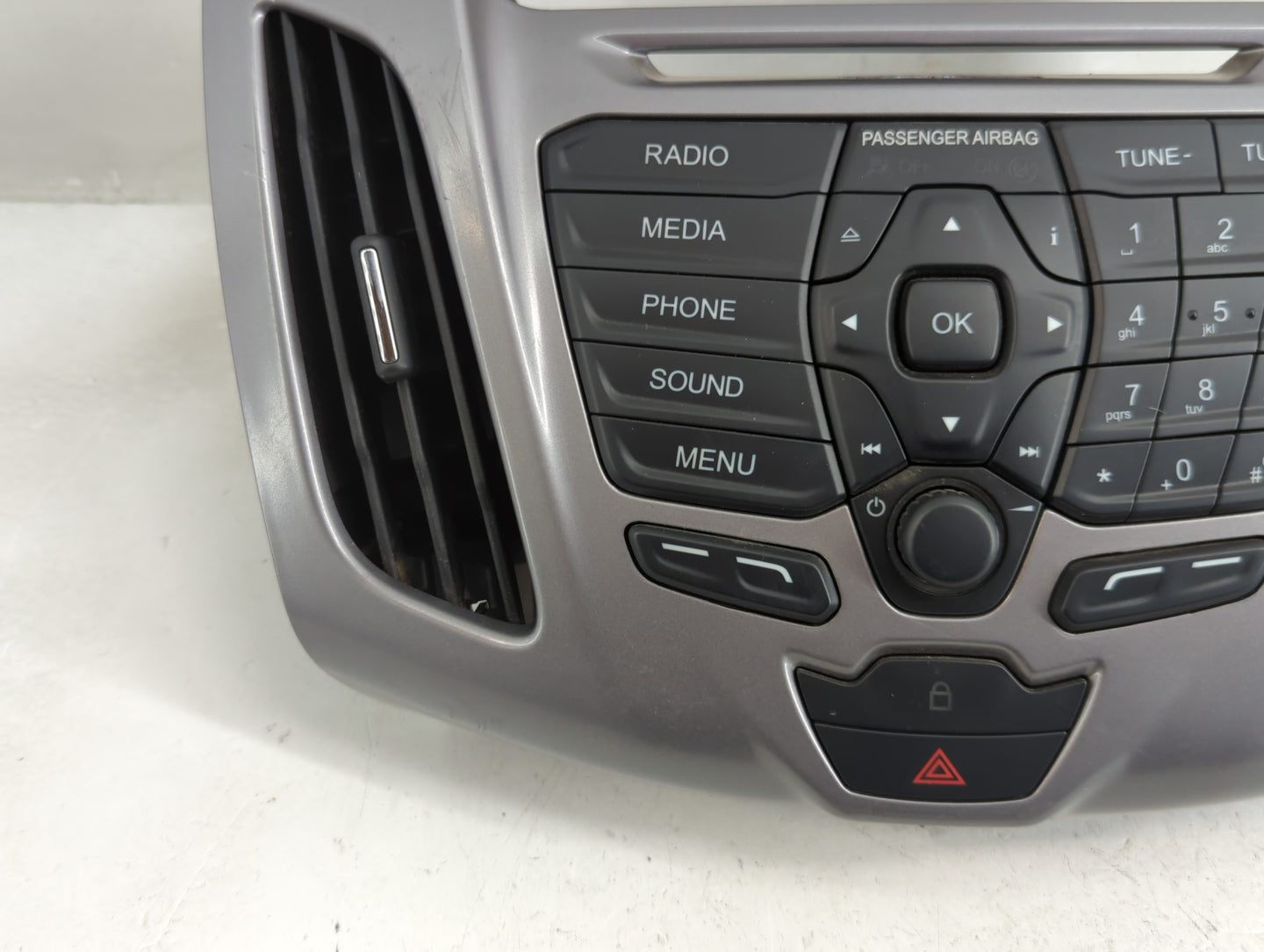 2018-2019 Ford Transit-150 Radio Control Panel - Oemusedautoparts1.com