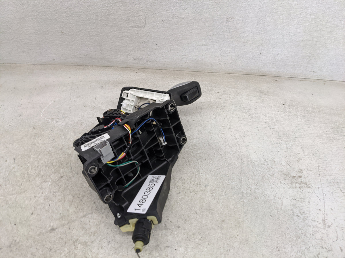 2018 Ford Transit-150 Floor Console Assembly Shifter - Oemusedautoparts1.com