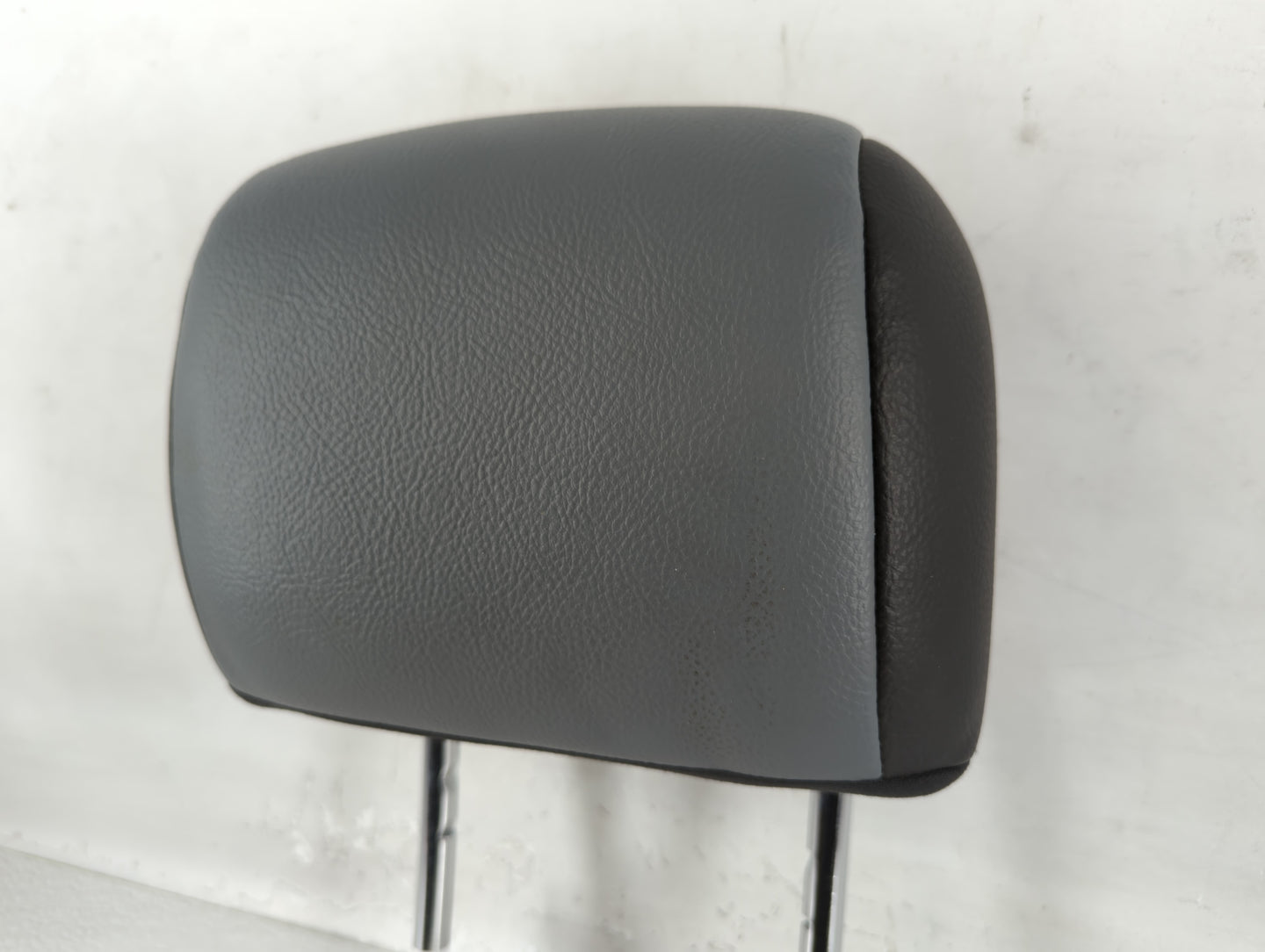 Ford Transit-150 Headrest Head Rest Front Driver Passenger Seat Grey - Oemusedautoparts1.com