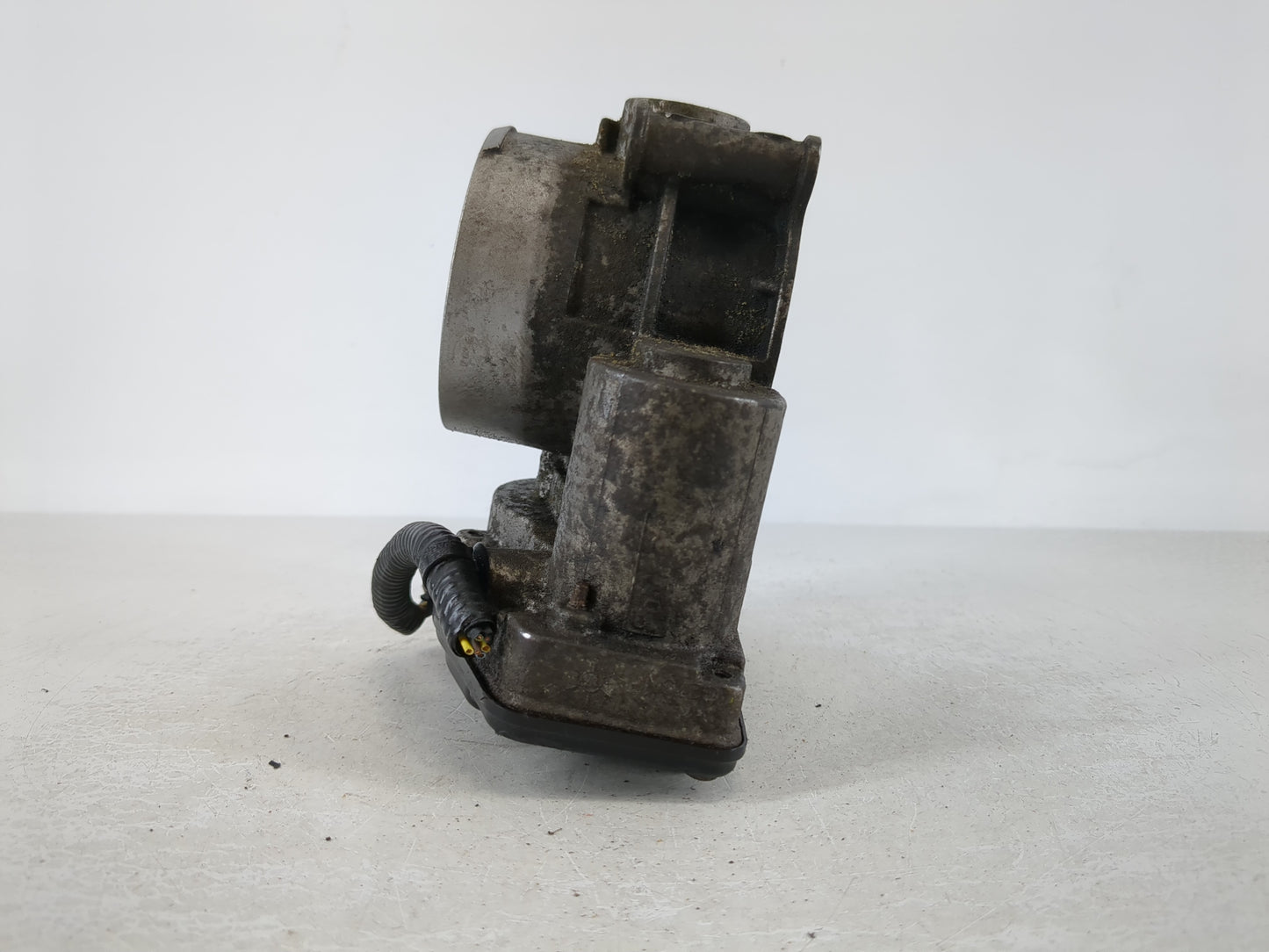 2015-2019 Ford Transit-250 Throttle Body P/N:AT4E-9F991-EL Fits Fits 2011 2012 2013 2014 2015 2016 2017 2018 2019 OEM Used A