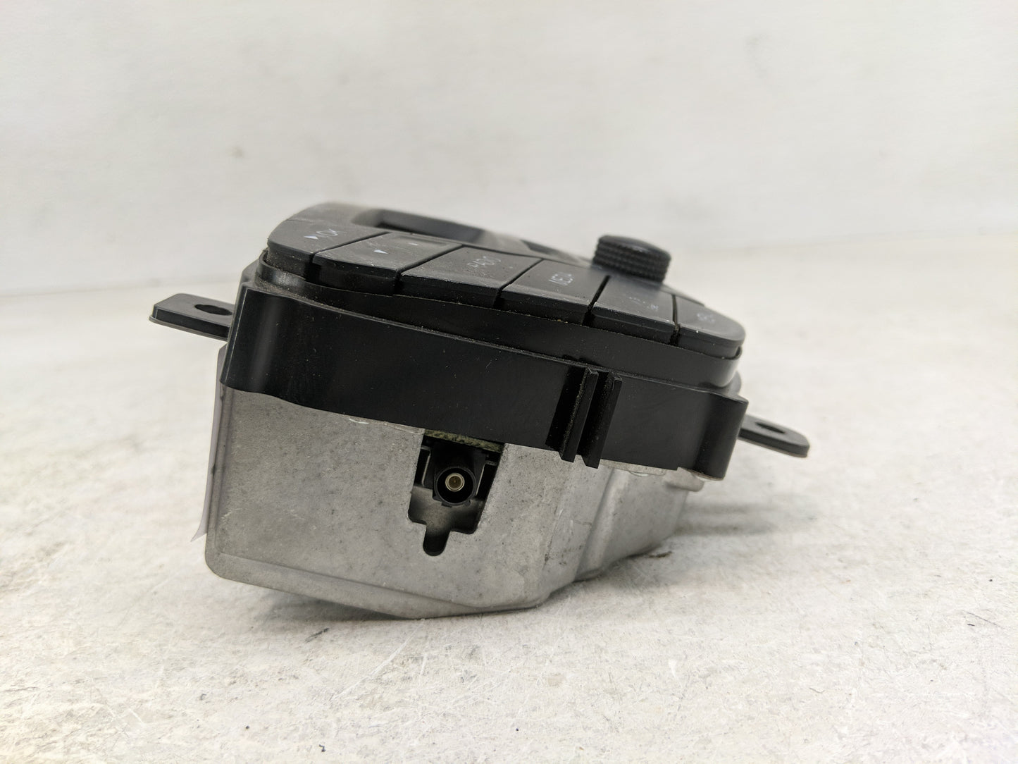 2018 Ford Transit-250 Radio AM FM Cd Player Receiver Replacement P/N:JK4T-18D815-AC Fits OEM Used Auto Parts - Oemusedautopa
