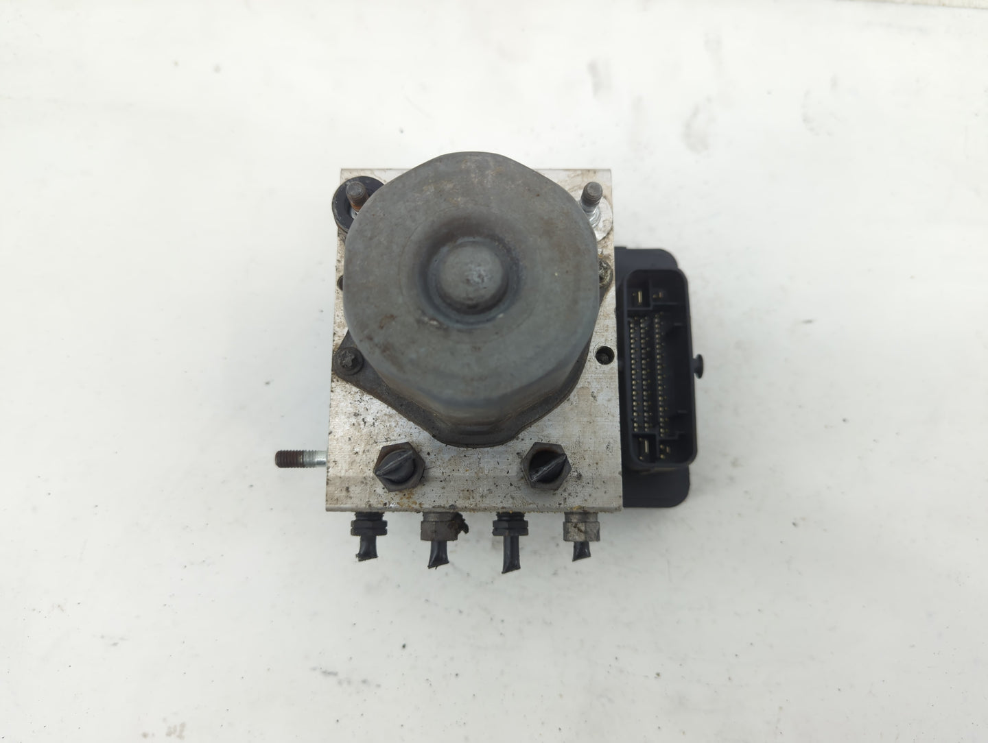 2015-2019 Ford Transit-250 ABS Pump Control Module Replacement Fits Fits 2015 2016 2017 2018 2019 OEM Used Auto Parts - Oemu