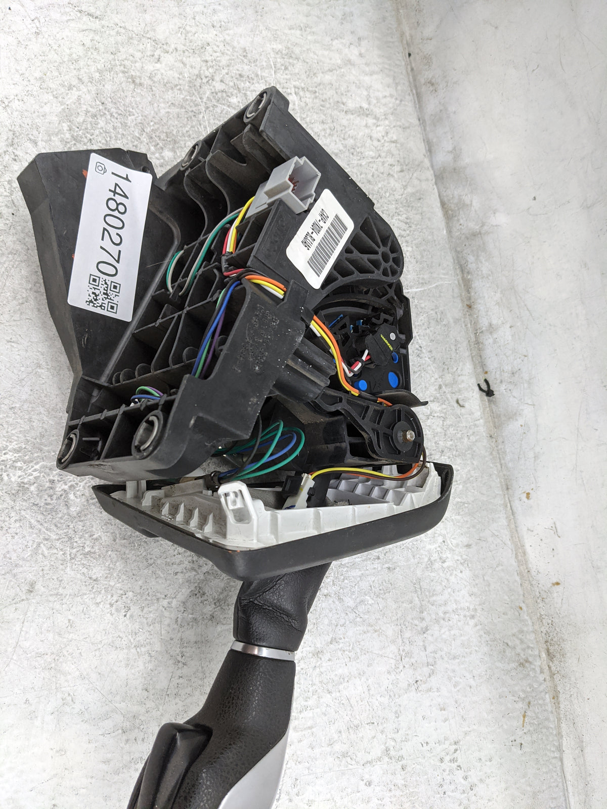 2018 Ford Transit-250 Floor Console Assembly Shifter - Oemusedautoparts1.com