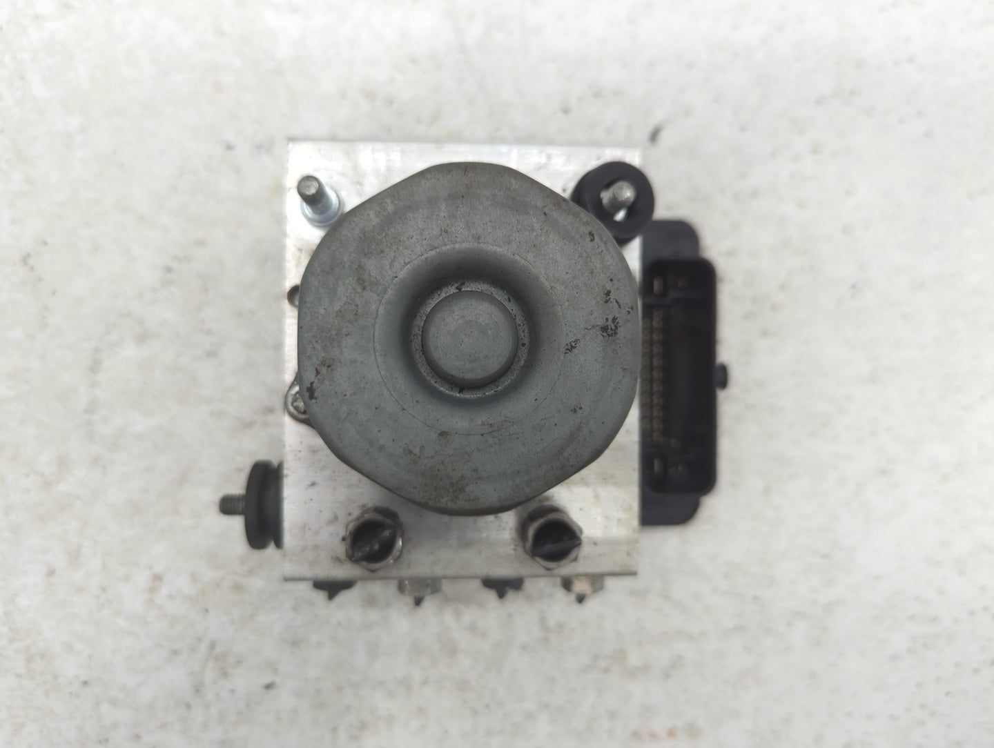 2015-2019 Ford Transit-250 ABS Pump Control Module Replacement P/N:269 794 FK41-2C405-AC Fits Fits 2015 2016 2017 2018 2019 