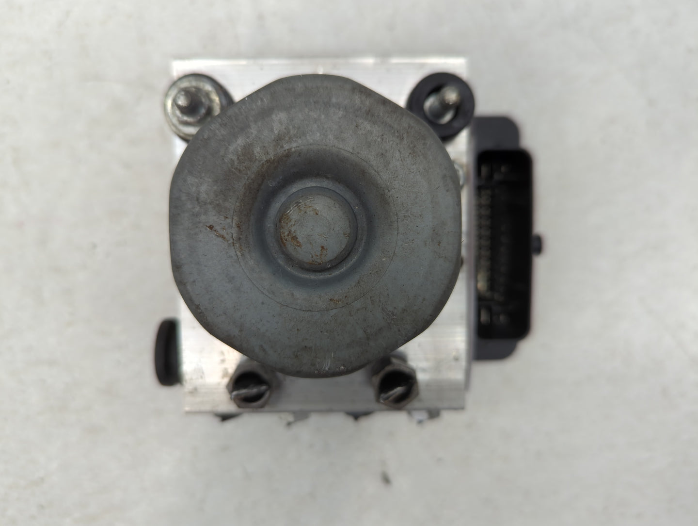 2015-2019 Ford Transit-350 ABS Pump Control Module Replacement P/N:FK41-2C405-AG Fits Fits 2015 2016 2017 2018 2019 OEM Used