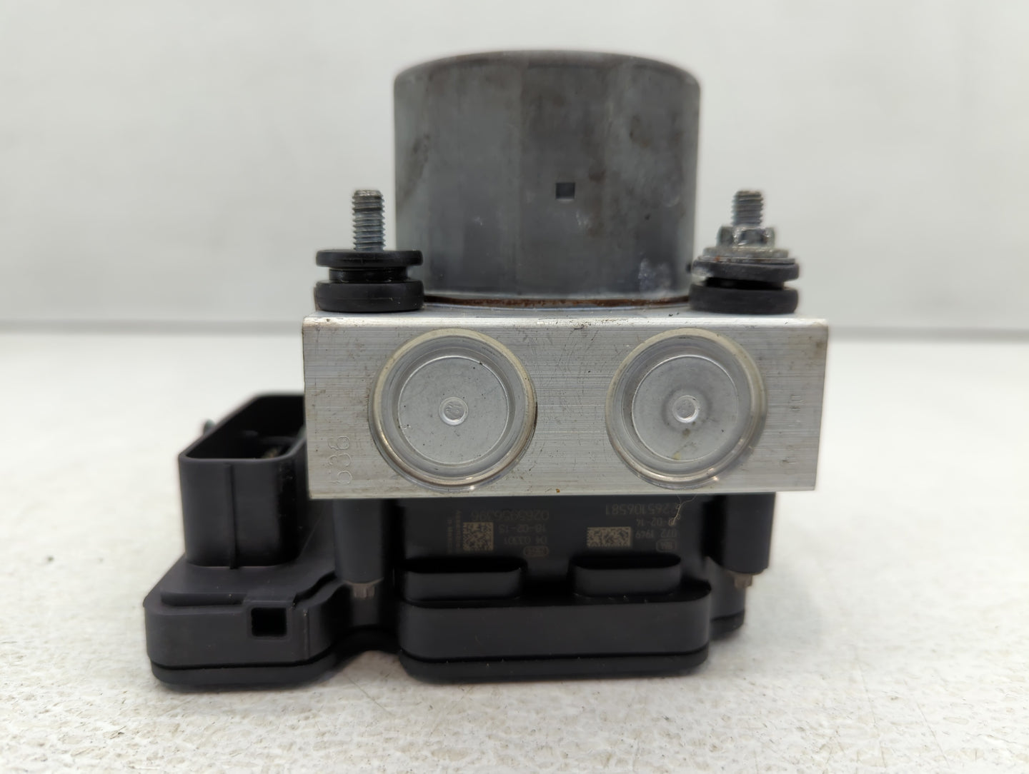 2015-2019 Ford Transit-350 ABS Pump Control Module Replacement P/N:FK41-2C405-AG Fits Fits 2015 2016 2017 2018 2019 OEM Used