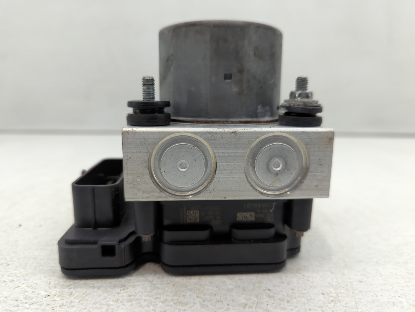 2015-2019 Ford Transit-350 ABS Pump Control Module Replacement P/N:FK41-2C405-AG Fits Fits 2015 2016 2017 2018 2019 OEM Used