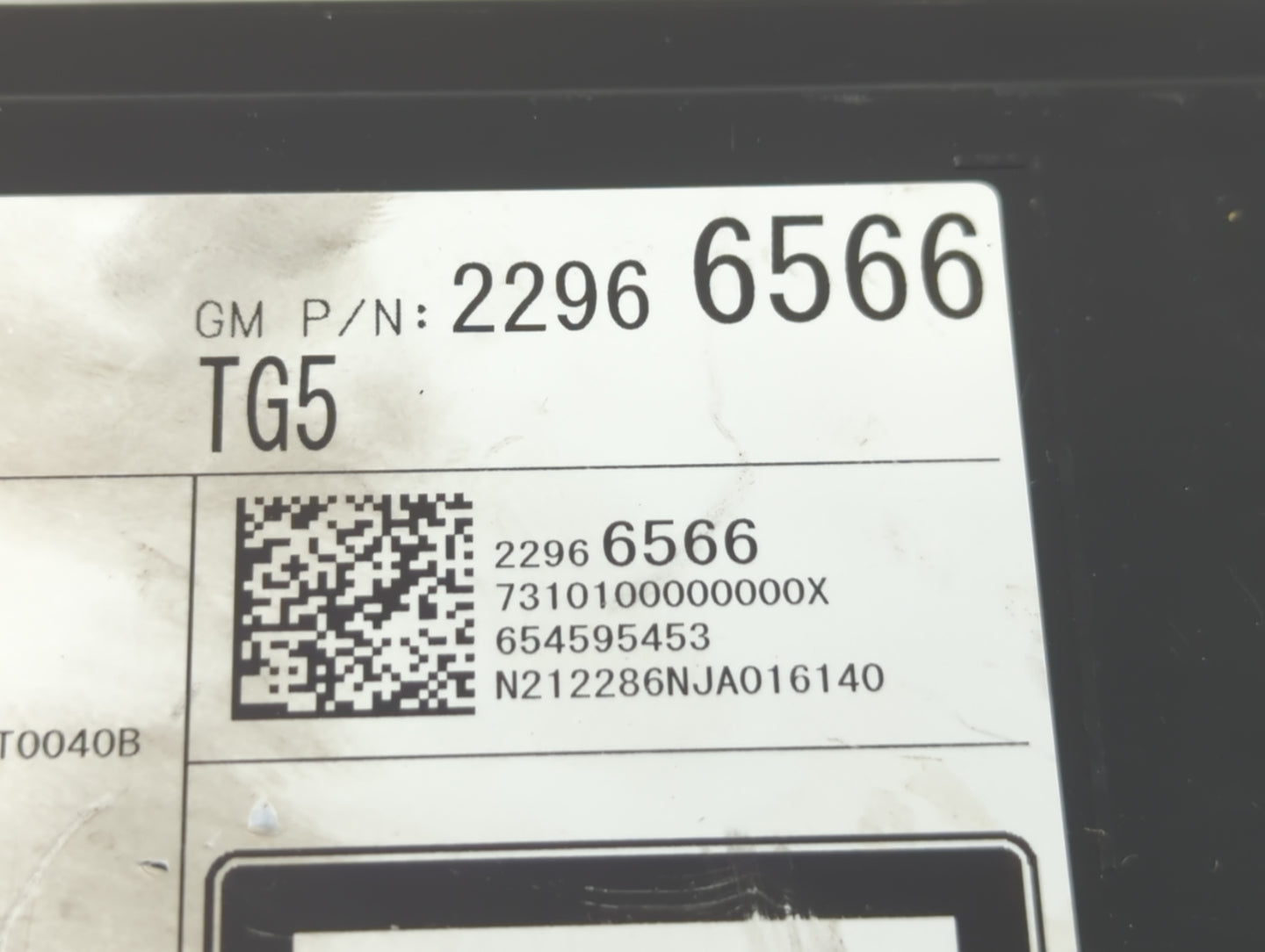 2016-2019 Ford Transit-350 Radio AM FM Cd Player Receiver Replacement P/N:2296 6566 Fits Fits 2016 2017 2018 2019 OEM Used A