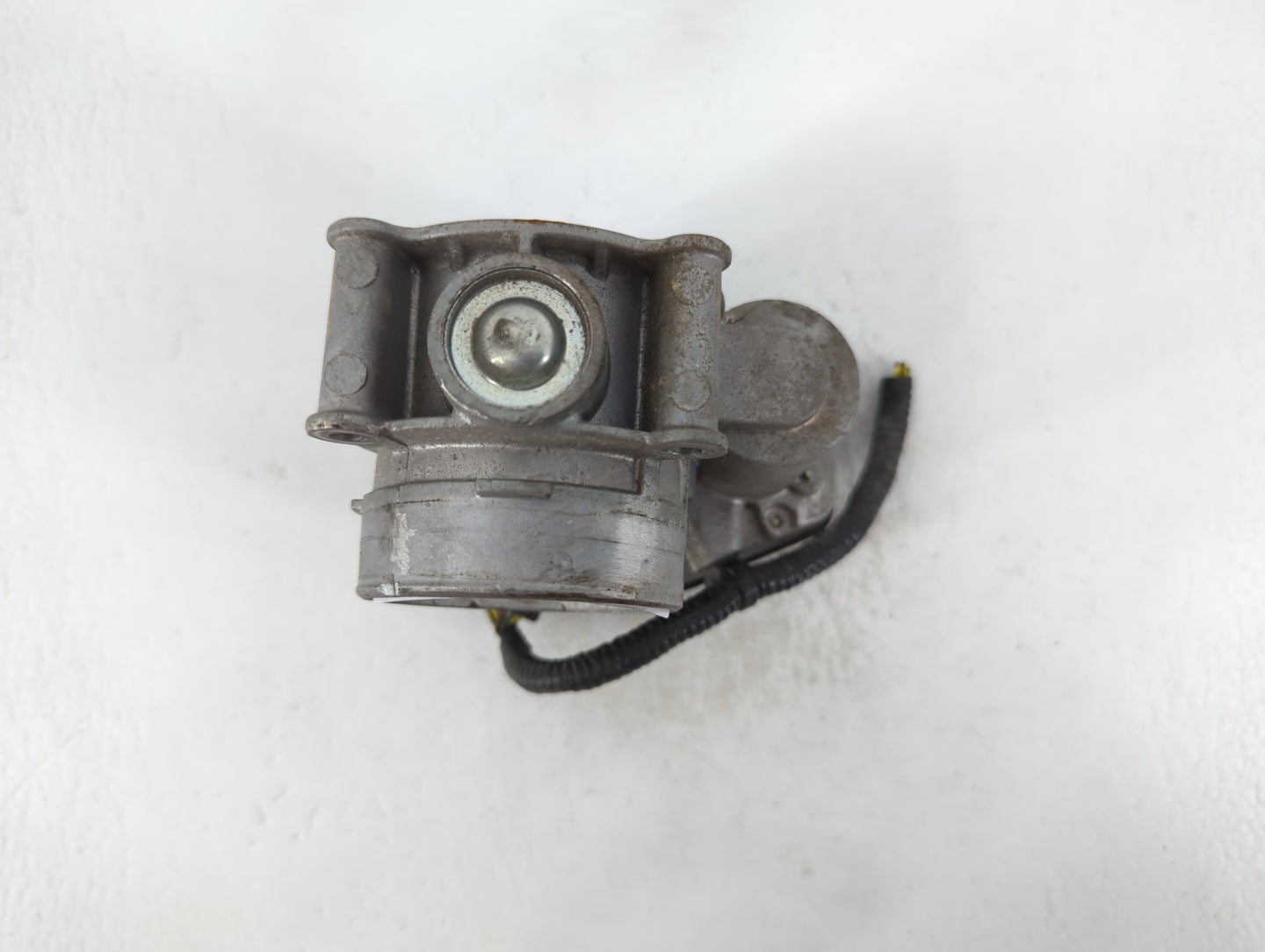 2014-2021 Ford Transit Throttle Body P/N:2C1706A-0570 Fits Fits 2013 2014 2015 2016 2017 2018 2019 2020 2021 2022 OEM Used A