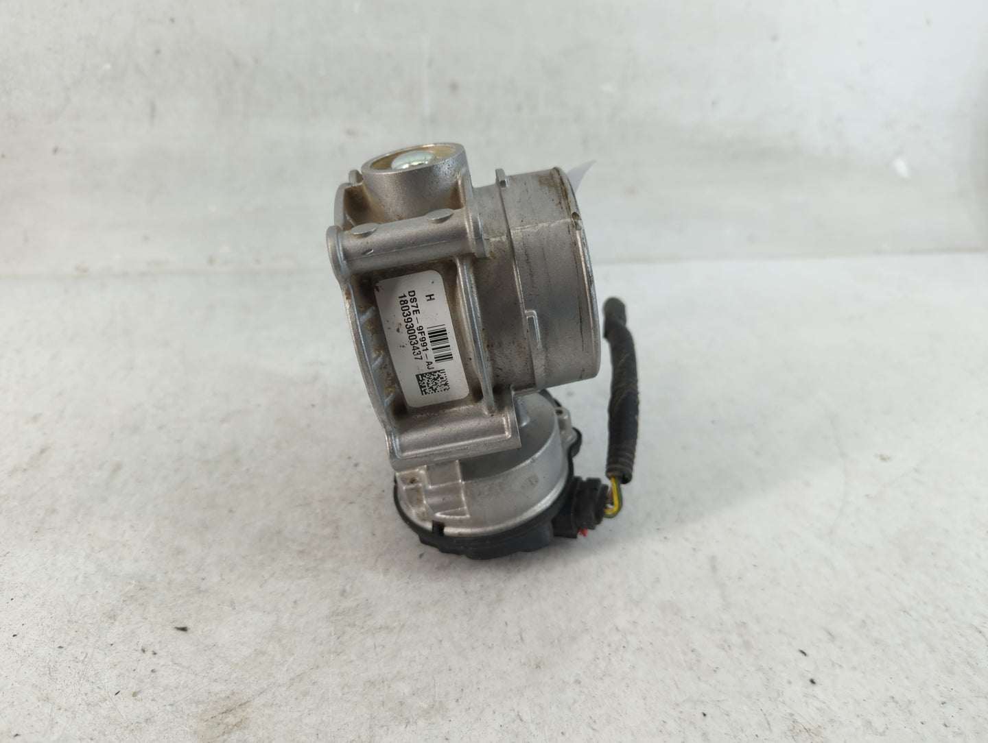 2014-2021 Ford Transit Throttle Body P/N:DS7E-9F991-AJ Fits Fits 2013 2014 2015 2016 2017 2018 2019 2020 2021 2022 OEM Used 